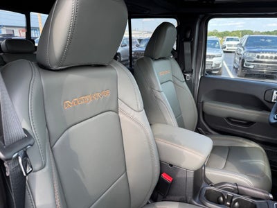 2025 Jeep Gladiator GLADIATOR MOJAVE 4X4