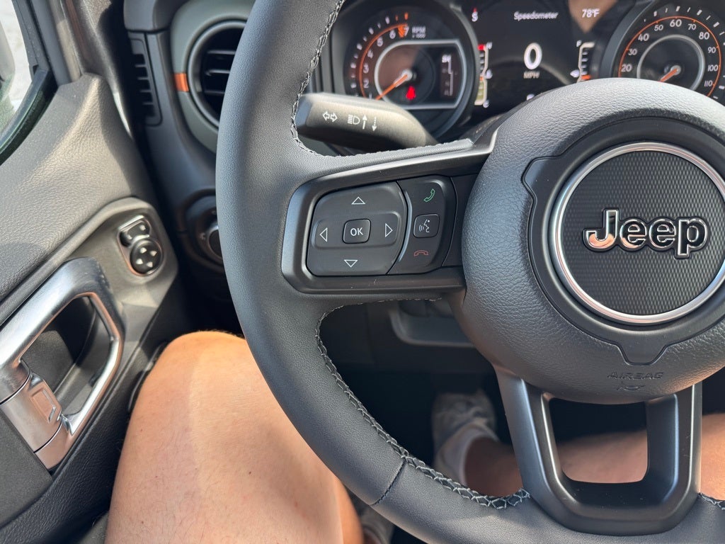 2025 Jeep Gladiator GLADIATOR MOJAVE 4X4