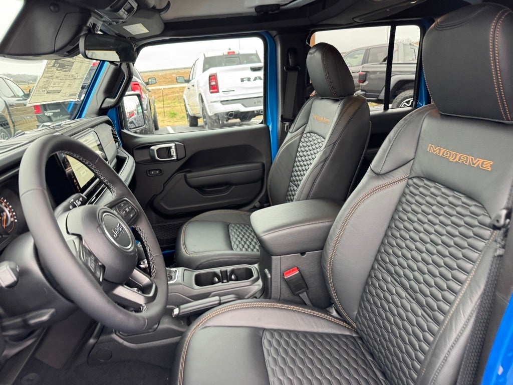 2026 Jeep Gladiator GLADIATOR MOJAVE 4X4