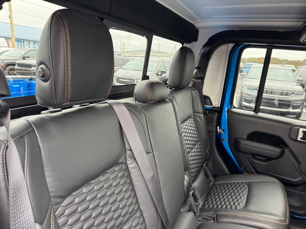 2026 Jeep Gladiator GLADIATOR MOJAVE 4X4