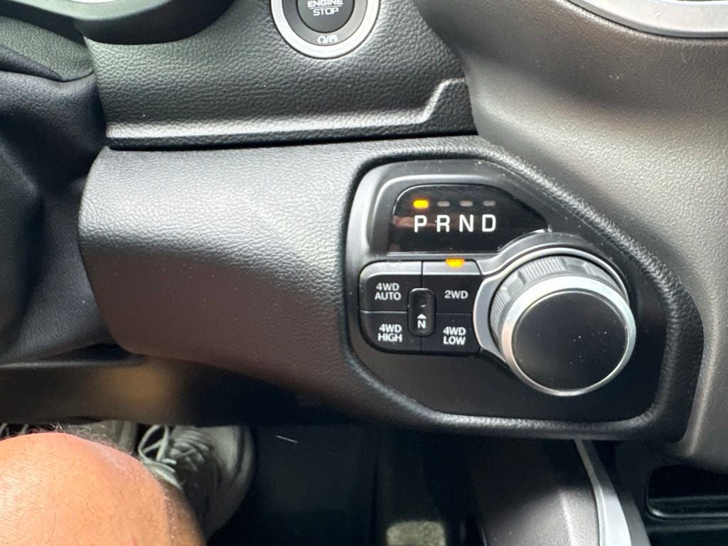 2022 RAM 1500 Big Horn Quad Cab 4x4 6'4' Box