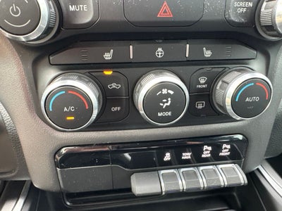 2022 RAM 1500 Big Horn Quad Cab 4x4 6'4' Box