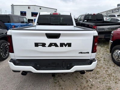 2026 RAM Ram 1500 RAM 1500 EXPRESS QUAD CAB 4X4 6'4' BOX