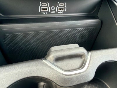 2026 RAM 1500 RAM 1500 EXPRESS QUAD CAB 4X4 6'4' BOX