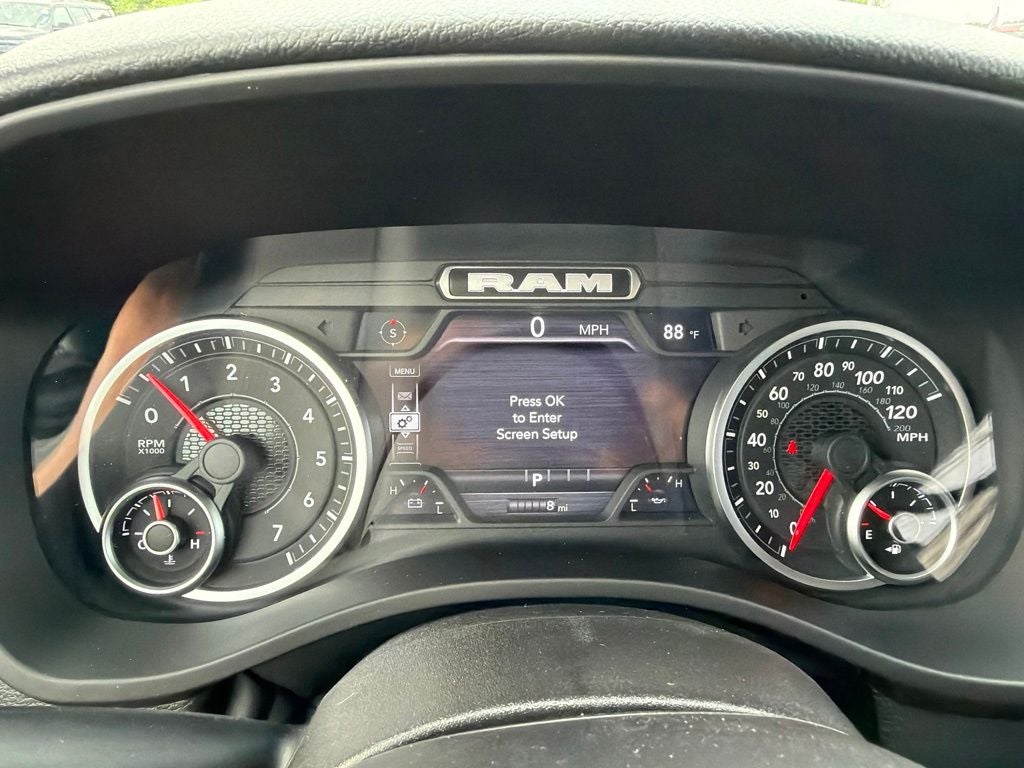 2026 RAM 1500 RAM 1500 EXPRESS QUAD CAB 4X4 6'4' BOX