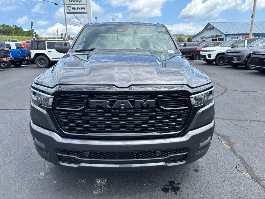2026 RAM Ram 1500 RAM 1500 EXPRESS QUAD CAB 4X4 6'4' BOX