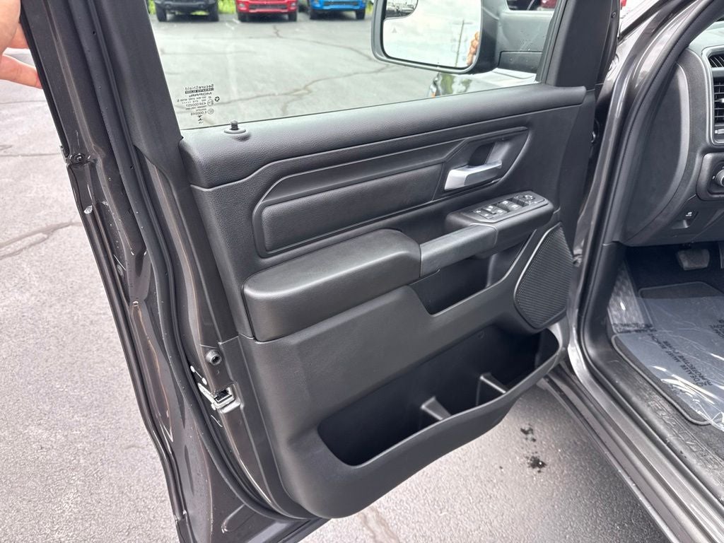 2026 RAM Ram 1500 RAM 1500 EXPRESS QUAD CAB 4X4 6'4' BOX