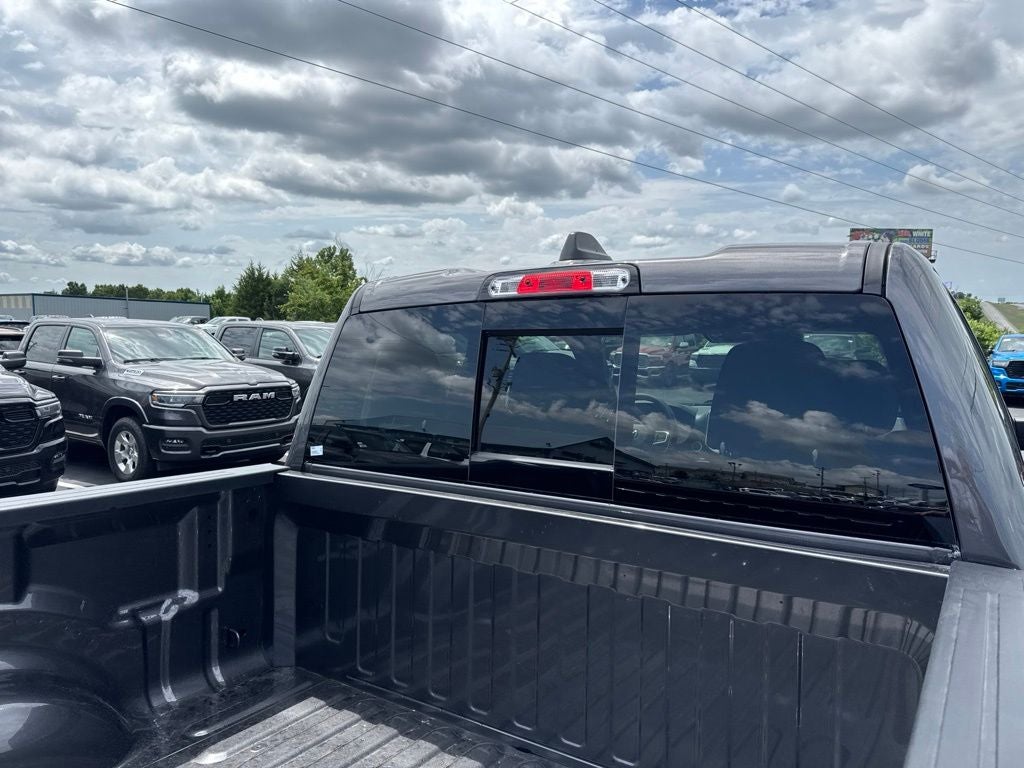 2026 RAM Ram 1500 RAM 1500 EXPRESS QUAD CAB 4X4 6'4' BOX