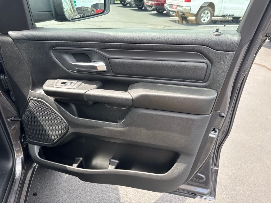 2026 RAM Ram 1500 RAM 1500 EXPRESS QUAD CAB 4X4 6'4' BOX
