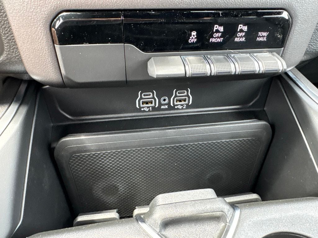 2026 RAM Ram 1500 RAM 1500 EXPRESS QUAD CAB 4X4 6'4' BOX