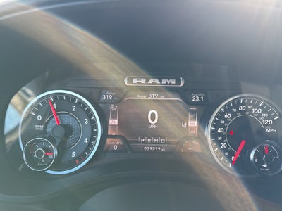 2022 RAM 1500 Big Horn Crew Cab 4x4 5'7' Box