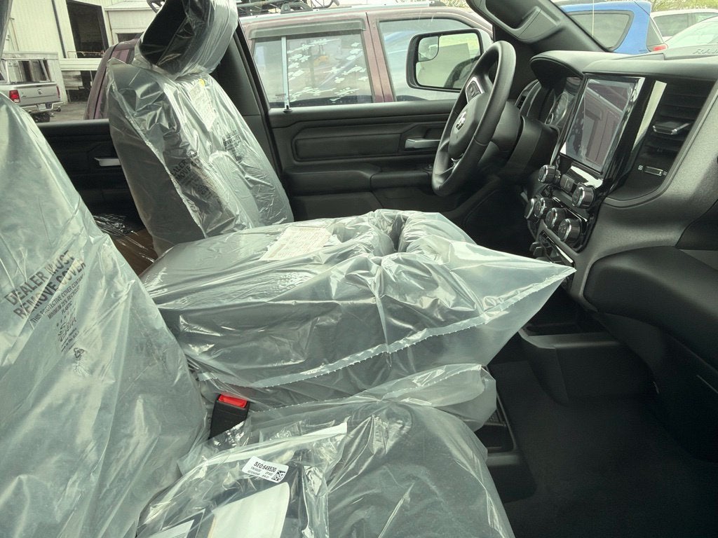 2027 RAM Ram 1500 RAM 1500 WARLOCK CREW CAB 4X4 5'7' BOX