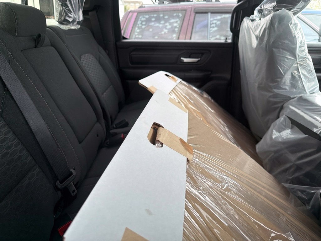2027 RAM Ram 1500 RAM 1500 WARLOCK CREW CAB 4X4 5'7' BOX