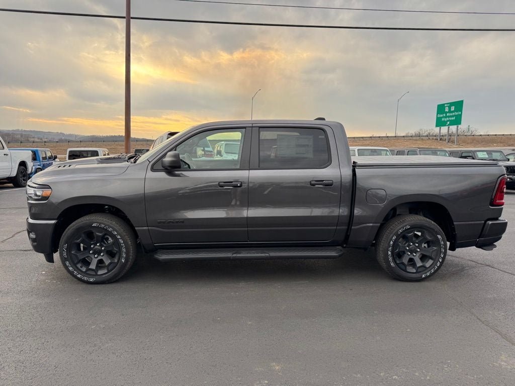 2026 RAM Ram 1500 RAM 1500 EXPRESS CREW CAB 4X4 5'7' BOX