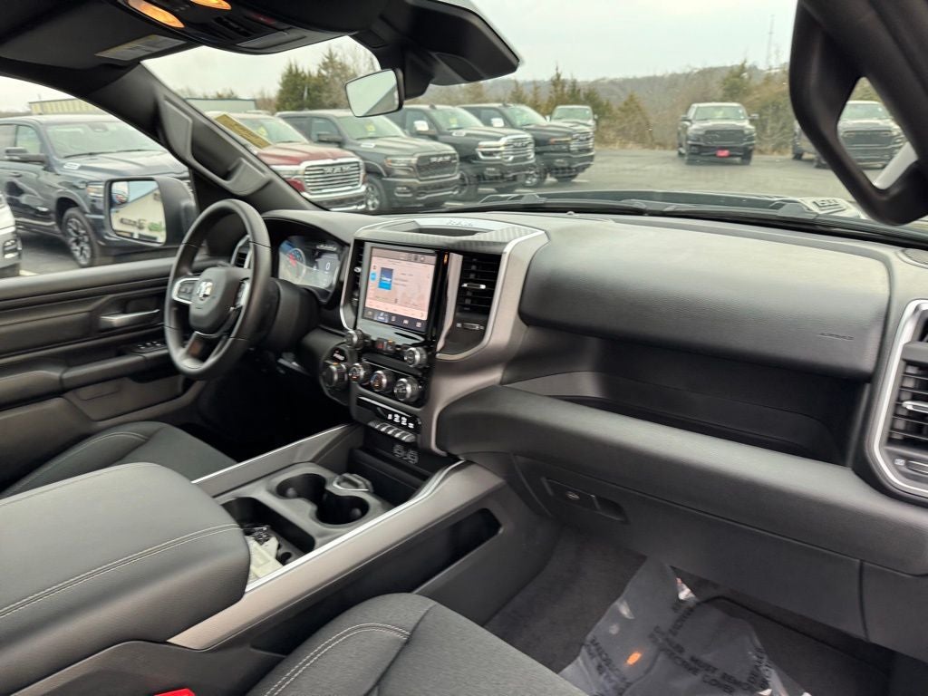 2026 RAM Ram 1500 RAM 1500 EXPRESS CREW CAB 4X4 5'7' BOX