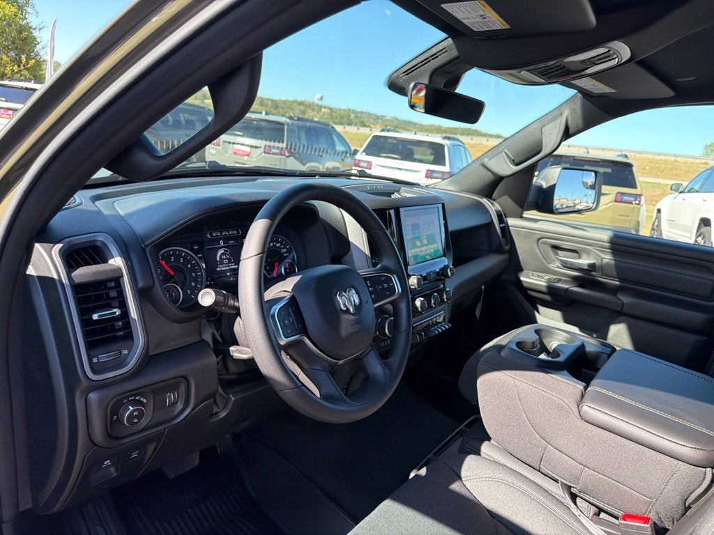 2027 RAM Ram 1500 RAM 1500 WARLOCK CREW CAB 4X4 5'7' BOX