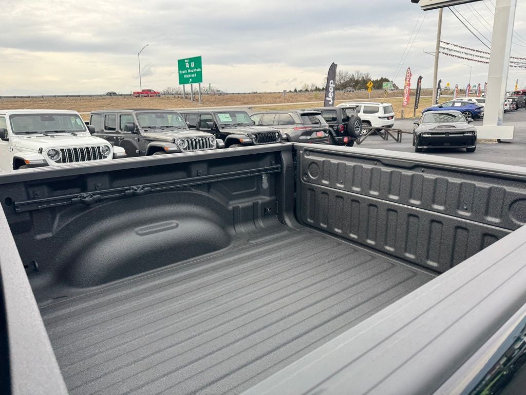 2026 RAM Ram 1500 RAM 1500 EXPRESS CREW CAB 4X4 5'7' BOX