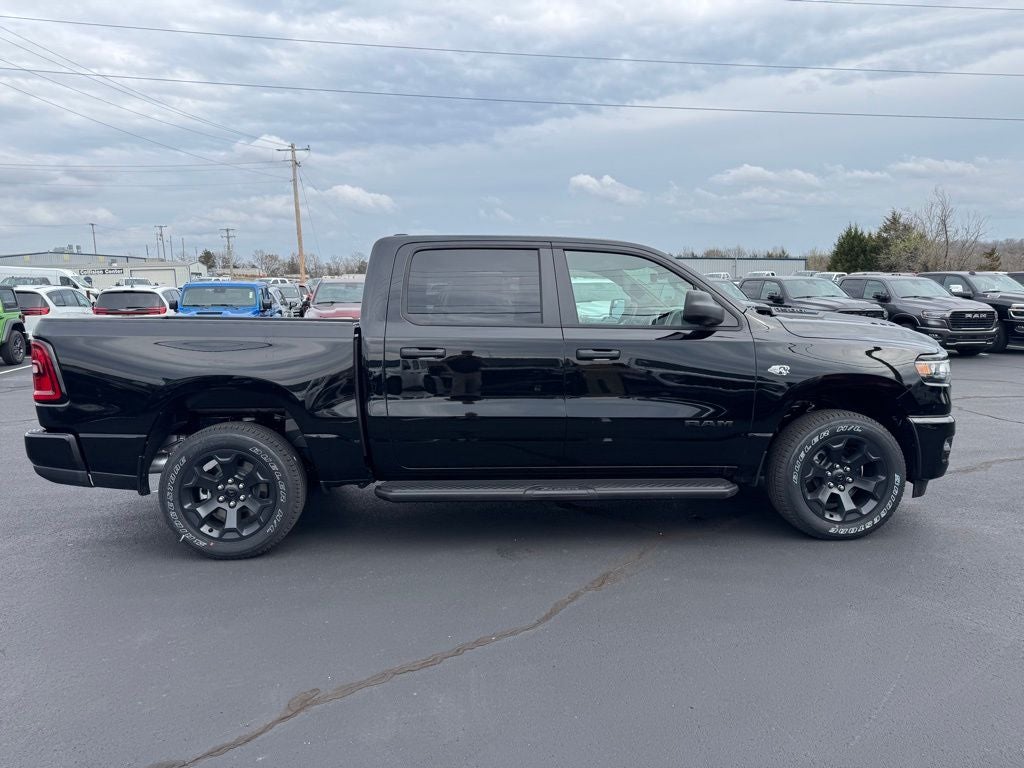 2026 RAM Ram 1500 RAM 1500 EXPRESS CREW CAB 4X4 5'7' BOX