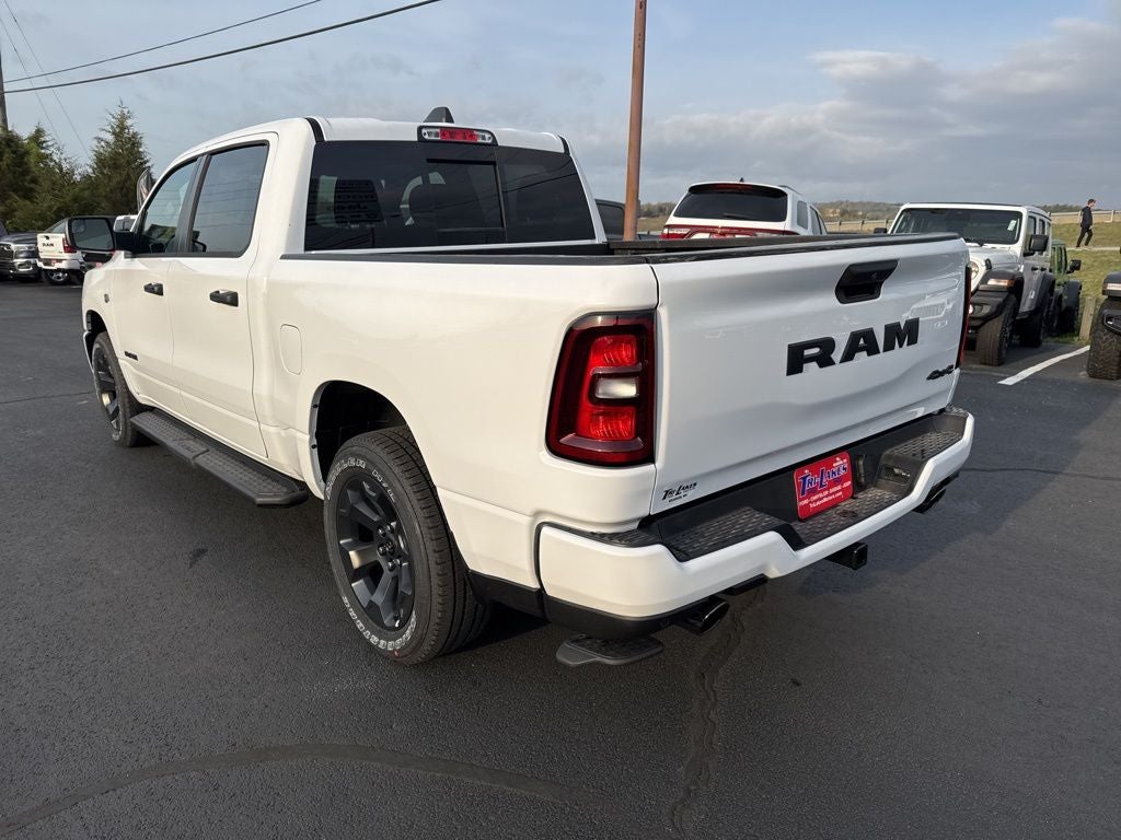 2026 RAM Ram 1500 RAM 1500 EXPRESS CREW CAB 4X4 5'7' BOX