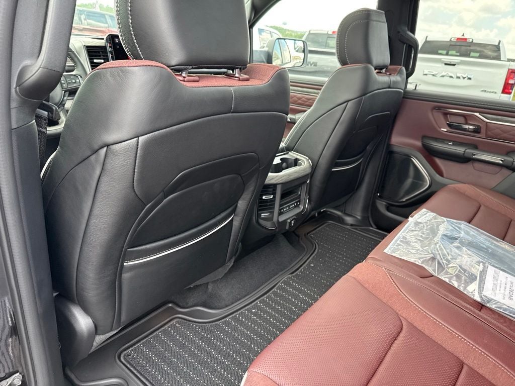 2026 RAM Ram 1500 RAM 1500 LIMITED CREW CAB 4X4 5'7' BOX