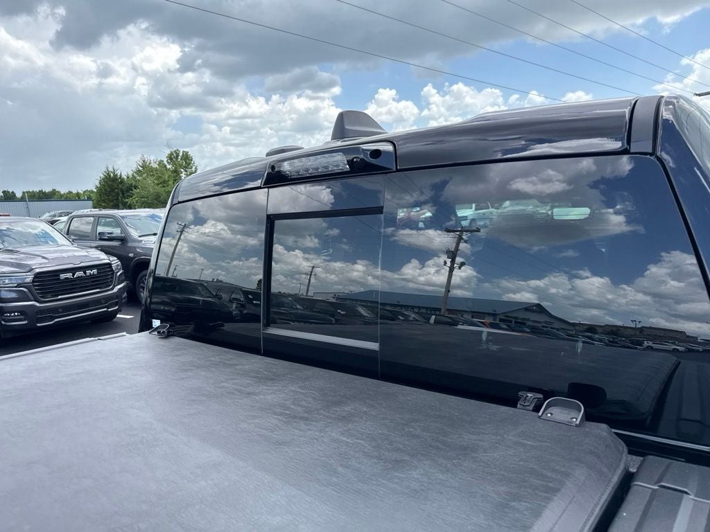 2026 RAM Ram 1500 RAM 1500 LIMITED CREW CAB 4X4 5'7' BOX