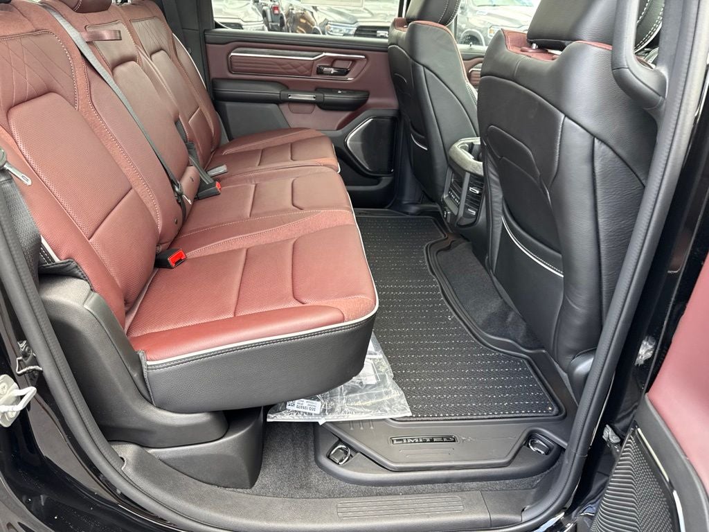 2026 RAM Ram 1500 RAM 1500 LIMITED CREW CAB 4X4 5'7' BOX