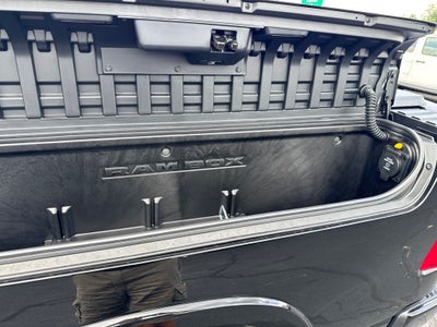 2026 RAM Ram 1500 RAM 1500 LIMITED CREW CAB 4X4 5'7' BOX