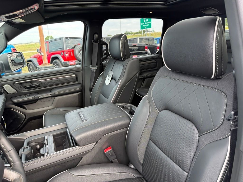 2026 RAM Ram 1500 RAM 1500 LIMITED CREW CAB 4X4 5'7' BOX