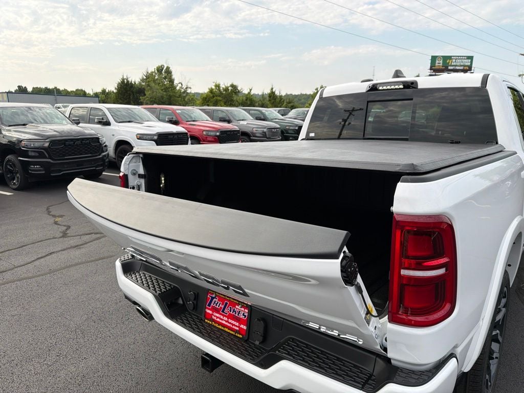 2026 RAM Ram 1500 RAM 1500 LIMITED CREW CAB 4X4 5'7' BOX