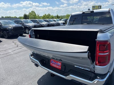 2026 RAM Ram 1500 RAM 1500 LIMITED CREW CAB 4X4 5'7' BOX