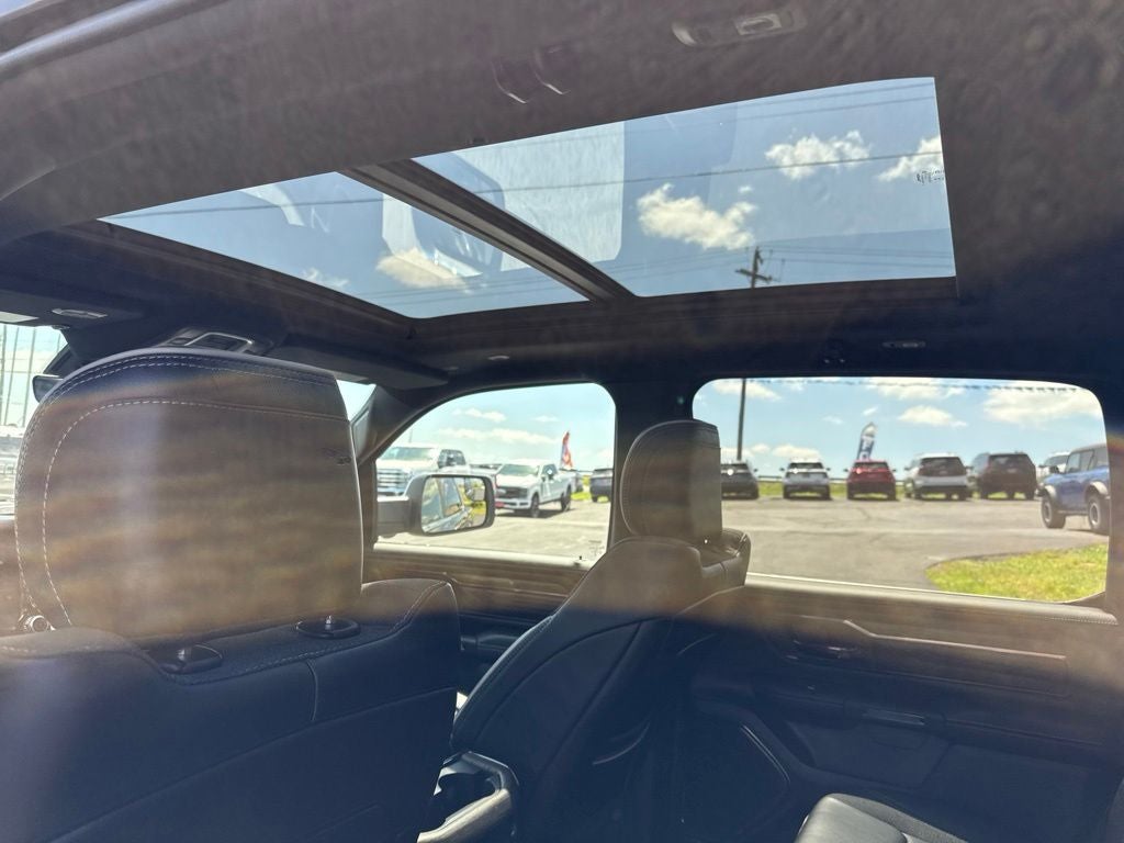 2025 RAM 1500 Limited Crew Cab 4x4 5'7' Box