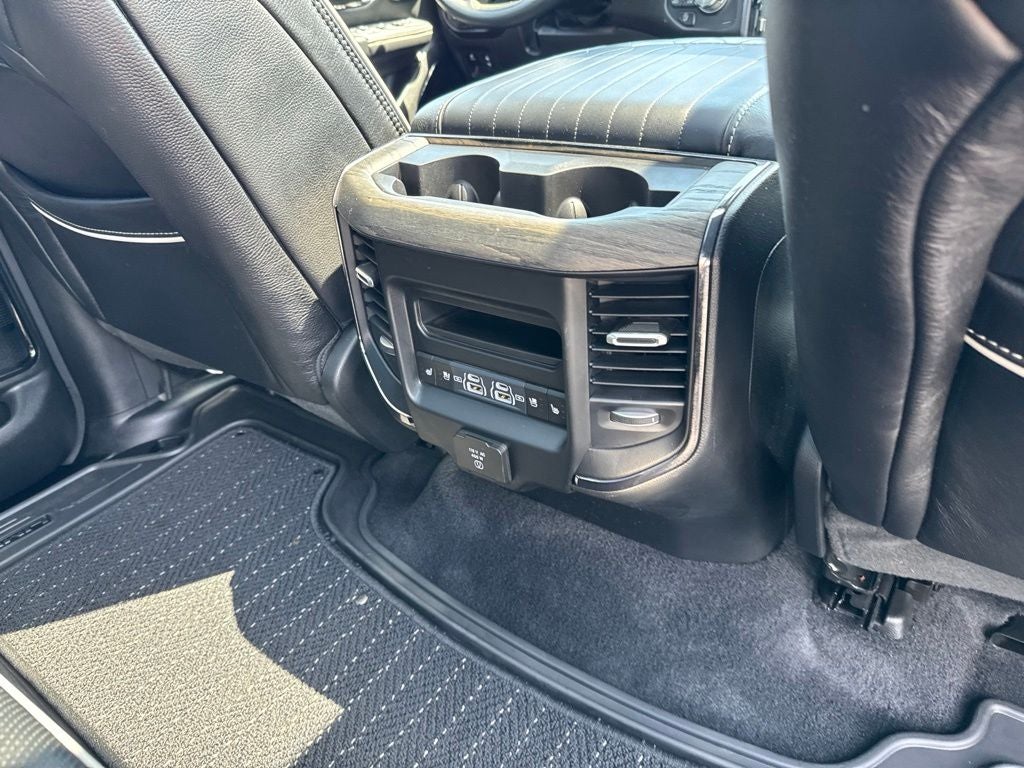 2025 RAM 1500 Limited Crew Cab 4x4 5'7' Box