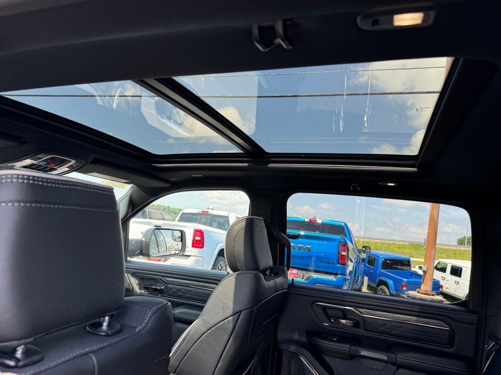 2026 RAM Ram 1500 RAM 1500 LIMITED CREW CAB 4X4 5'7' BOX