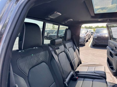 2026 RAM Ram 1500 RAM 1500 LIMITED CREW CAB 4X4 5'7' BOX