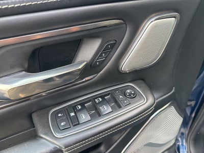 2019 RAM 1500 Limited Crew Cab 4x4 5'7' Box