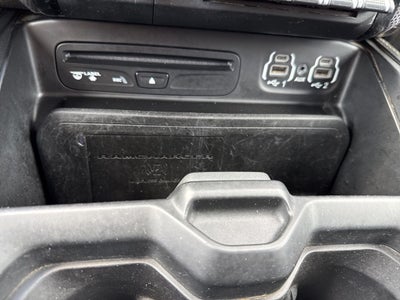 2019 RAM 1500 Limited Crew Cab 4x4 5'7' Box