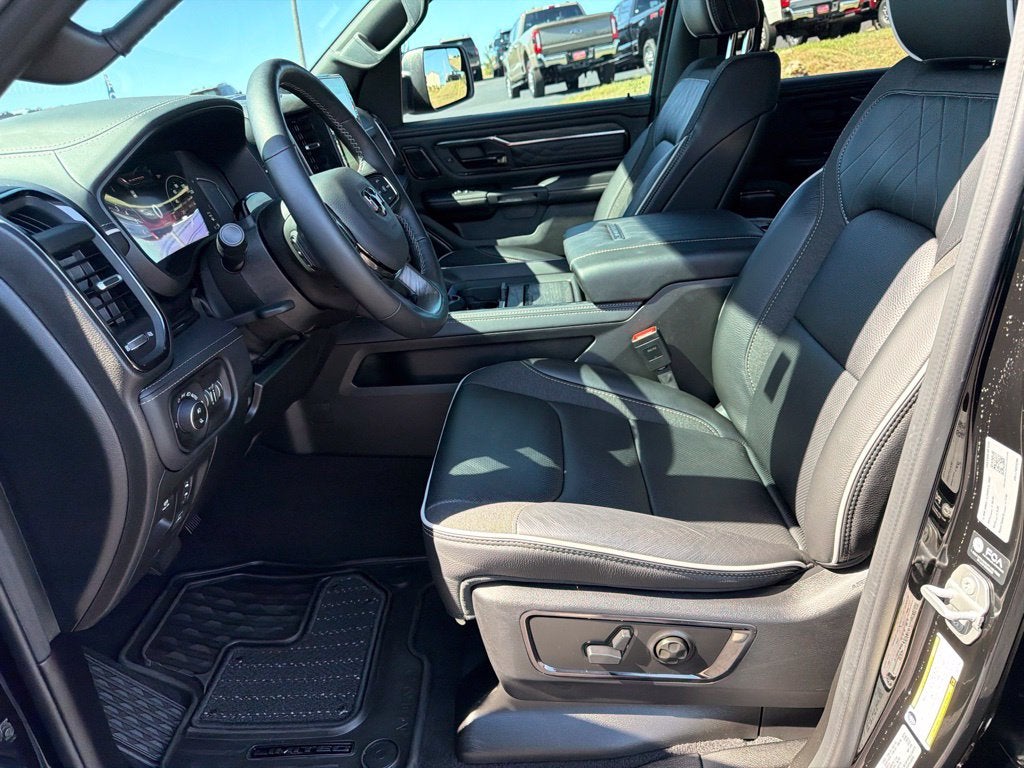 2026 RAM 1500 Limited Crew Cab 4x4 5'7' Box
