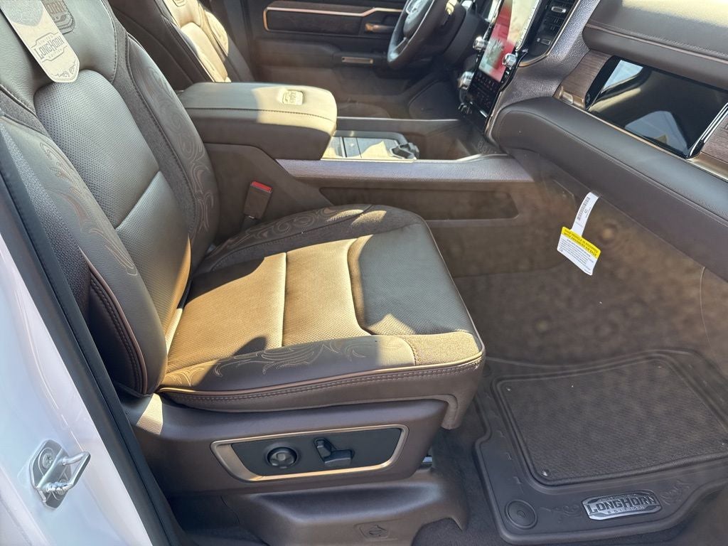 2026 RAM Ram 1500 RAM 1500 LIMITED LONGHORN CREW CAB 4X4 5'7' BOX