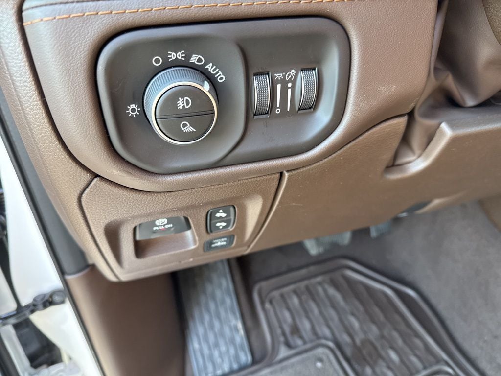 2026 RAM Ram 1500 RAM 1500 LIMITED LONGHORN CREW CAB 4X4 5'7' BOX