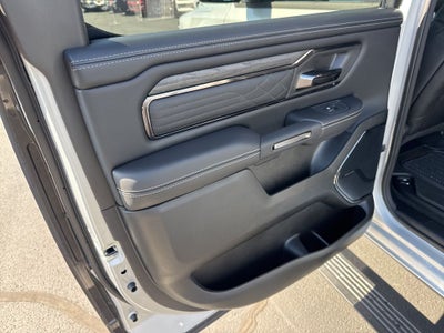 2026 RAM Ram 1500 RAM 1500 LIMITED CREW CAB 4X4 5'7' BOX