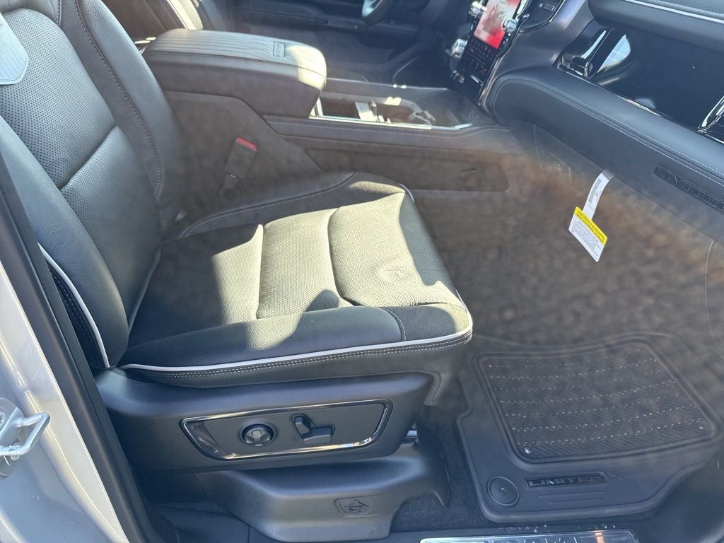 2026 RAM Ram 1500 RAM 1500 LIMITED CREW CAB 4X4 5'7' BOX