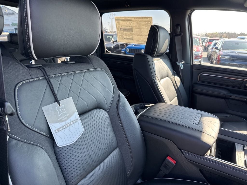 2026 RAM Ram 1500 RAM 1500 LIMITED CREW CAB 4X4 5'7' BOX