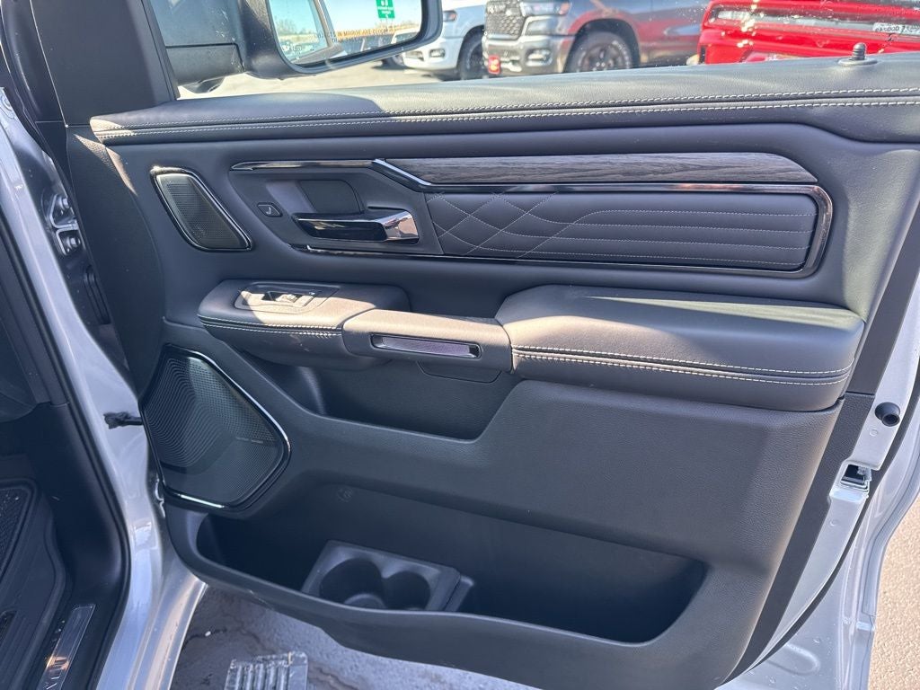 2026 RAM Ram 1500 RAM 1500 LIMITED CREW CAB 4X4 5'7' BOX