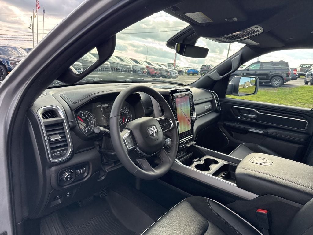 2025 RAM 1500 Laramie Crew Cab 4x4 5'7' Box