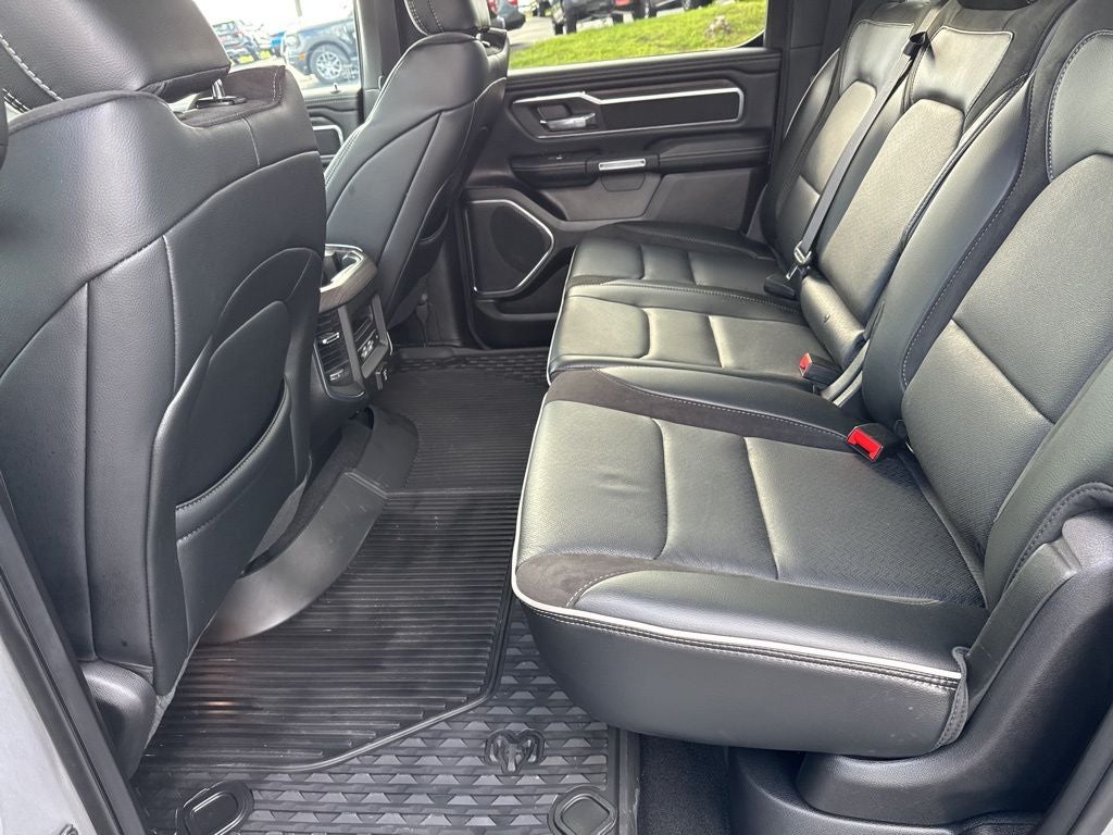 2025 RAM 1500 Laramie Crew Cab 4x4 5'7' Box