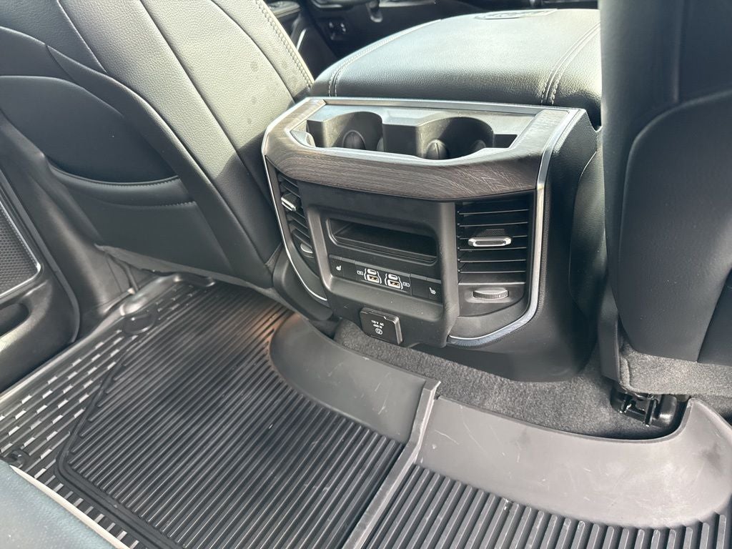 2025 RAM 1500 Laramie Crew Cab 4x4 5'7' Box