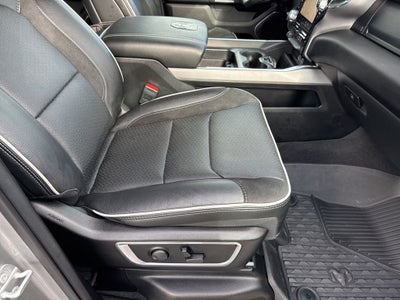 2025 RAM 1500 Laramie Crew Cab 4x4 5'7' Box