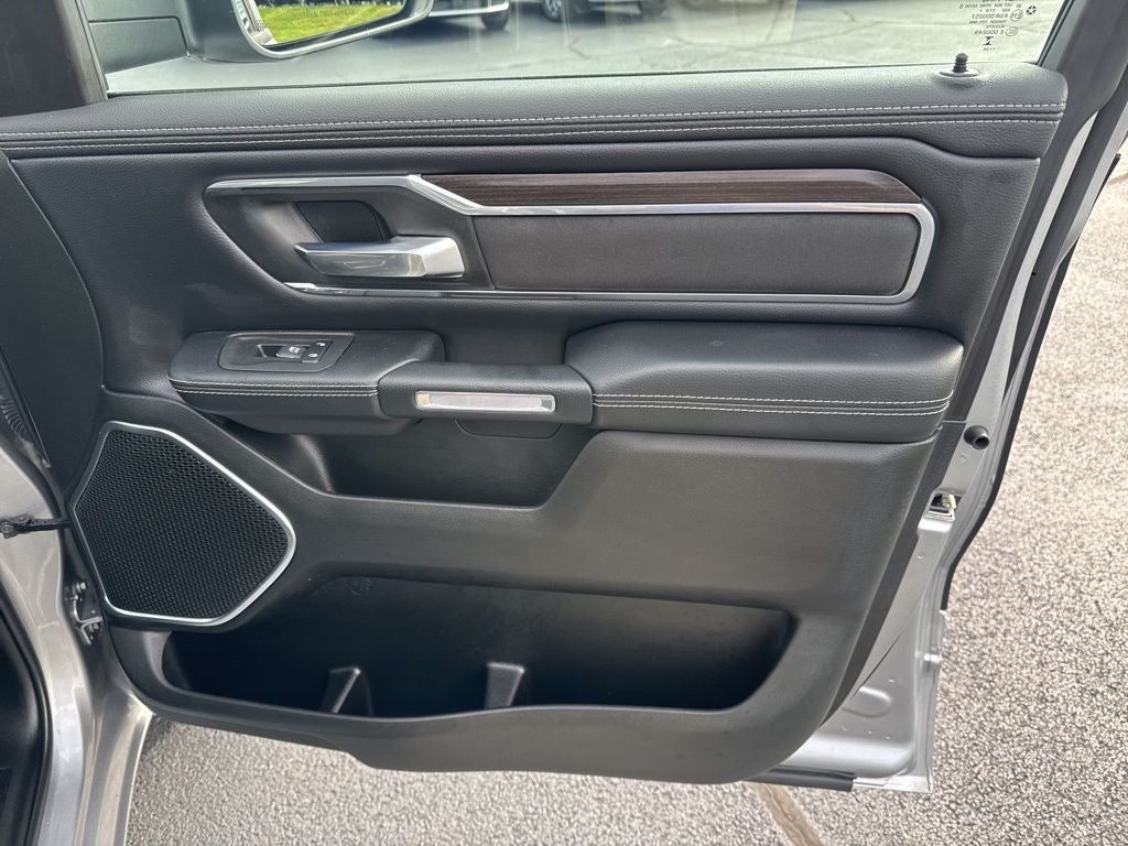 2025 RAM 1500 Laramie Crew Cab 4x4 5'7' Box