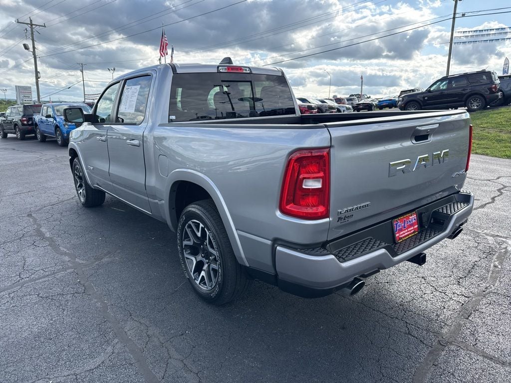 2025 RAM 1500 Laramie Crew Cab 4x4 5'7' Box