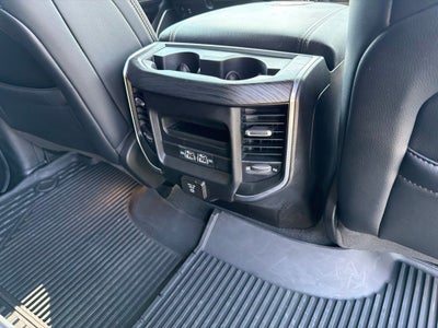 2023 RAM 1500 Laramie Crew Cab 4x4 5'7' Box